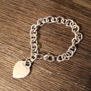 Return to Tiffany heart tag charm bracelet.